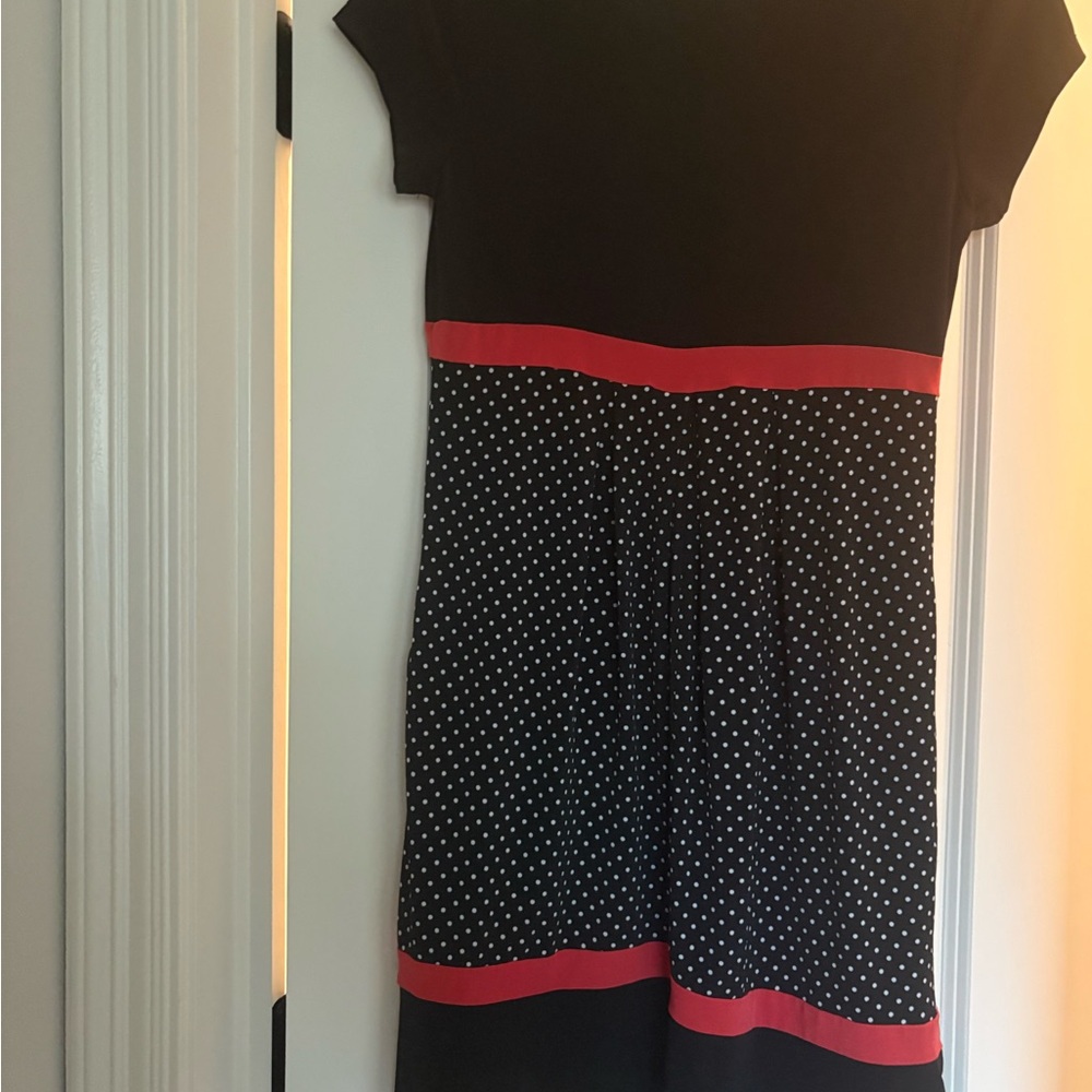Enfocus Studio Black and Red Polka Dot Midi Dress - Picture 2 of 3